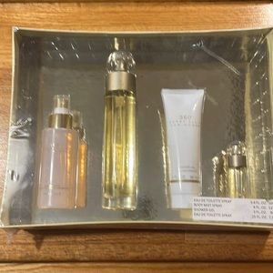 Women 360 Perry Ellis Shower Gel Perfume Set
